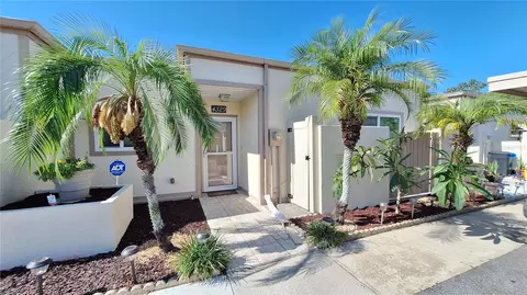 4329 Sussex St, Holiday, FL 34691