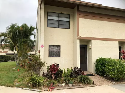 9209 Seminole Blvd #103, Seminole, FL 33772