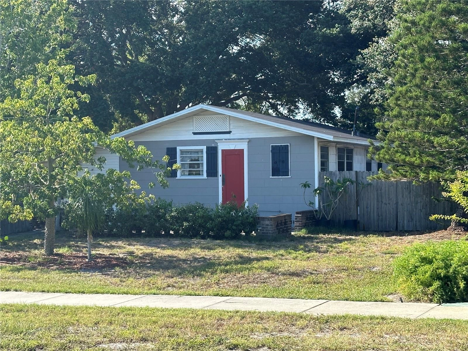 2951 Adrian Ave, Largo, FL 33774 photo 1