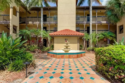 2400 Feather Sound Dr #1124, Clearwater, FL 33762