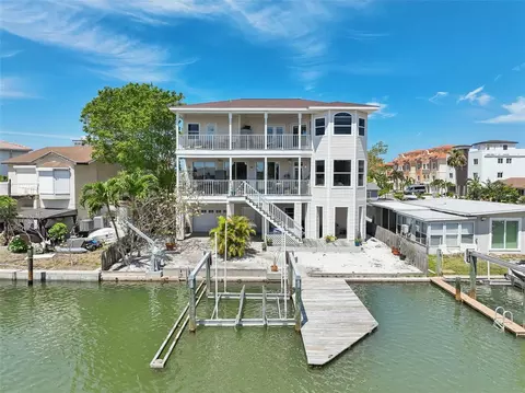 193 175th Terrace Dr E, Redington Shores, FL 33708