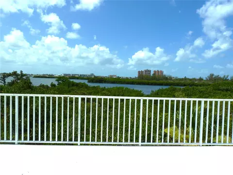 5107 N 21st St, Tampa, FL 33610