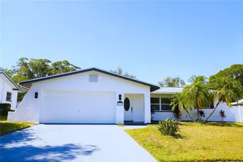 11627 91st Ter, Seminole, FL 33772