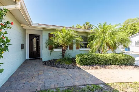2313 Fern Cir, Tampa, FL 33604