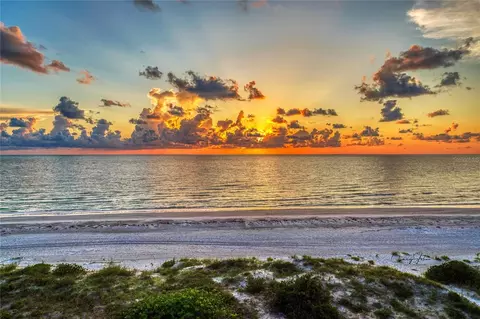 60 Gulf Blvd #212, Indian Rocks Beach, FL 33785