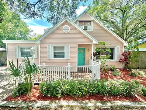 15065 Newport Rd, Clearwater, FL 33764