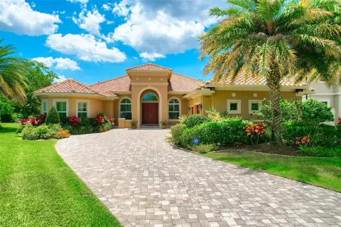 9120 Tillinghast Dr, Tampa, FL 33626