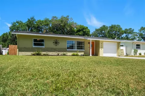 2132 Isabelle St, Largo, FL 33774