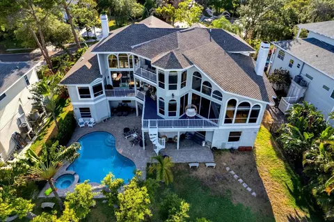 289 Sanctuary Dr, Crystal Beach, FL 34681