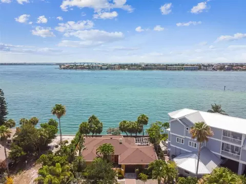 1307 Pass A Grille Way, Saint Pete Beach, FL 33706