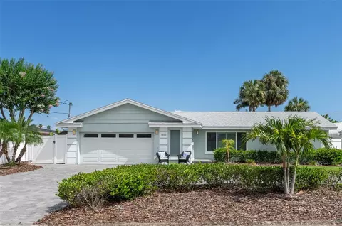 1456 40th Ave NE, Saint Petersburg, FL 33703