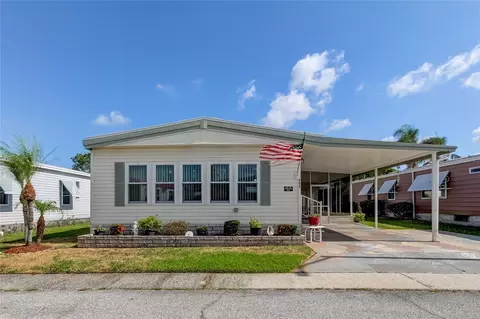 402 Blue Marlin Dr, Oldsmar, FL 34677
