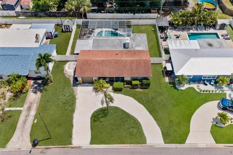 5870 39th Ave N, Saint Petersburg, FL 33709