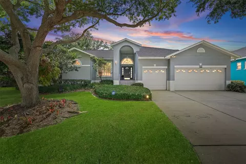 662 7th Ave N, Tierra Verde, FL 33715