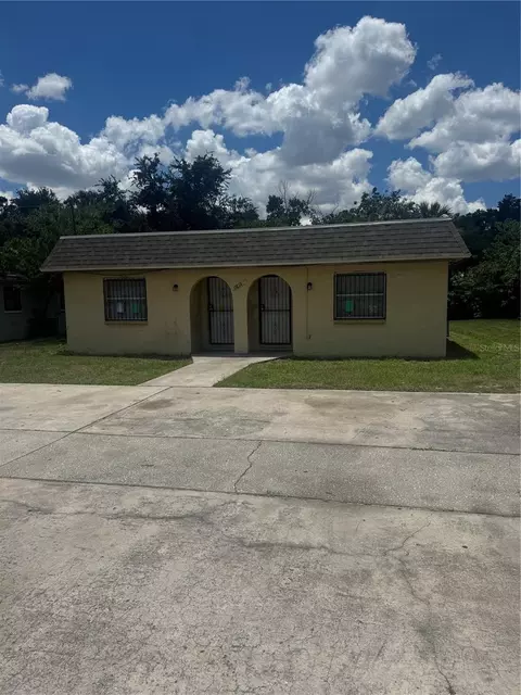 9814 N 11th St, Tampa, FL 33612