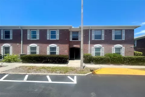 3863 35th Way S #116, Saint Petersburg, FL 33711