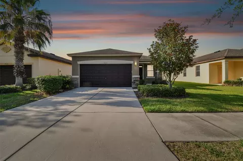 5933 Sweet Birch Dr, Riverview, FL 33578