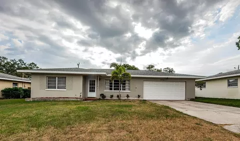1506 Price Cir, Clearwater, FL 33764