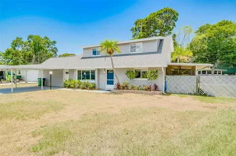 8294 127th St, Seminole, FL 33776