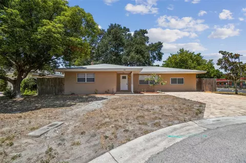 1660 San Helen Dr, Dunedin, FL 34698