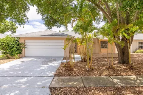 2668 Ridge Ln, Palm Harbor, FL 34684