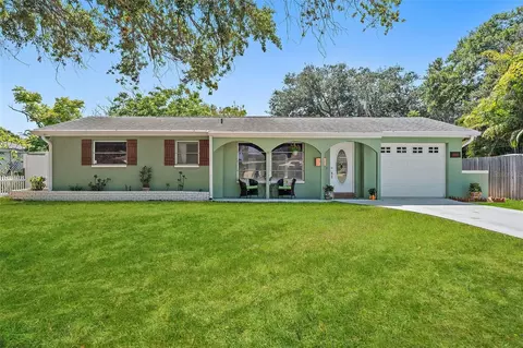 1860 43rd St N, Saint Petersburg, FL 33713