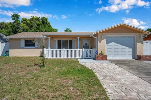 6641 Albemarle Pkwy, New Port Richey, FL 34653