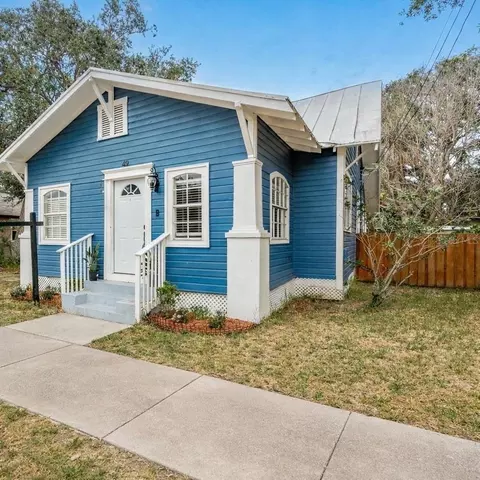 49 W Boyer St, Tarpon Springs, FL 34689