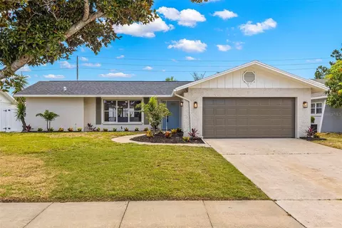 2463 Moore Haven Dr E, Clearwater, FL 33763