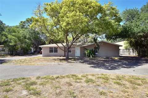 11697 Walsingham Rd, Largo, FL 33778