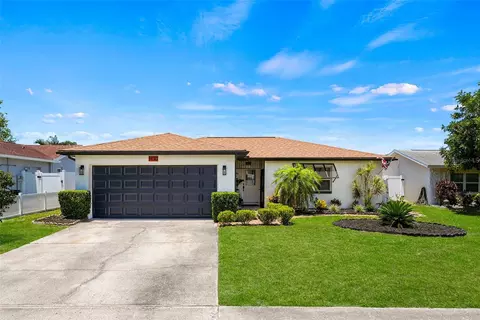 1430 Windmoor Dr, Dunedin, FL 34698