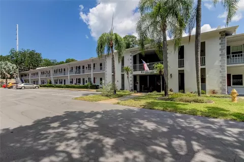 300 Clyde Ln #203, Dunedin, FL 34698