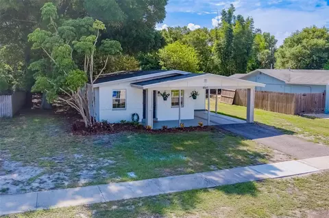 8561 Mockingbird Ln, Seminole, FL 33777