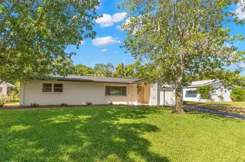 11500 70th Ter, Seminole, FL 33772