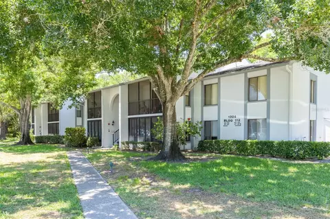 1204 Pine Ridge Cir W #E1, Tarpon Springs, FL 34688
