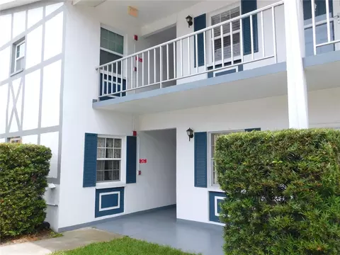 600 Glennes Ln #113, Dunedin, FL 34698