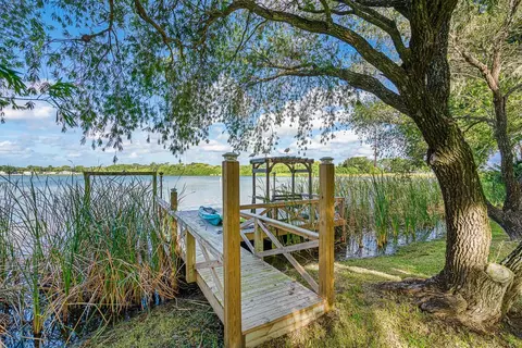 722 N Highland Ave, Tarpon Springs, FL 34688