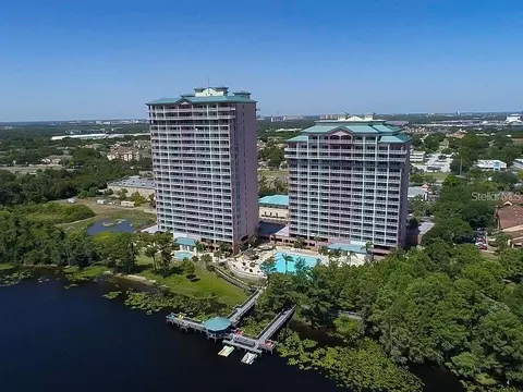 13427 Blue Heron Beach Dr, Orlando, FL 32821