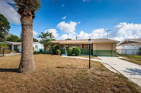11771 78th Ter, Seminole, FL 33772