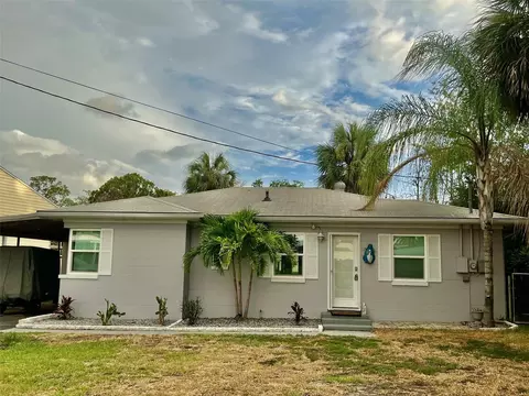 5636 Riverview Dr, New Port Richey, FL 34652