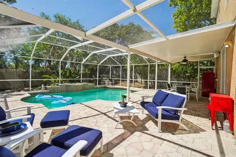 3036 Savannah Oaks Cir, Tarpon Springs, FL 34688