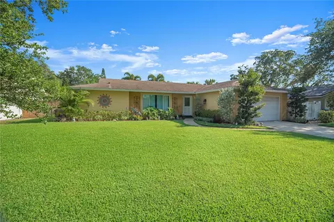 13560 Andova Dr, Largo, FL 33774