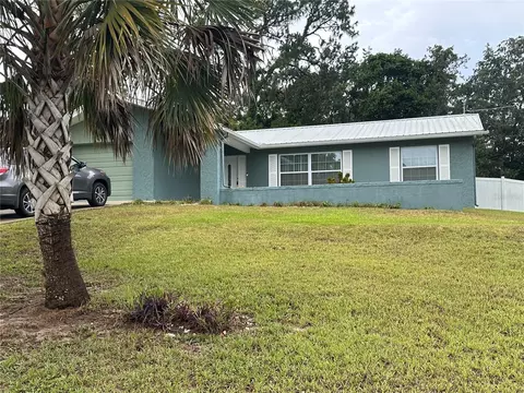 5657 W Pine Cir, Crystal River, FL 34429