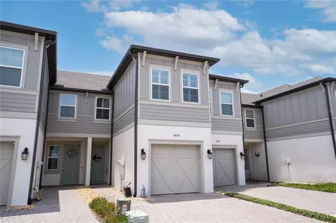 2439 Golden Pasture Cir, Clearwater, FL 33764