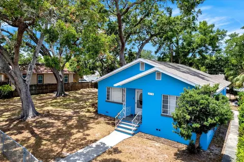 675 17th Ave S, Saint Petersburg, FL 33701