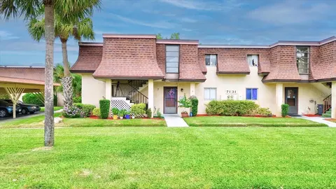 7131 Dell Rd #3, New Port Richey, FL 34653