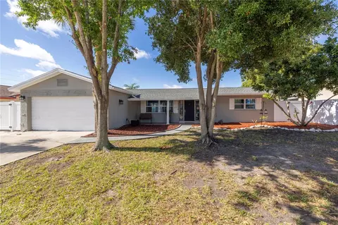 10918 129th Ave N, Largo, FL 33778