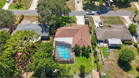 1613 S Lady Mary Dr, Clearwater, FL 33756