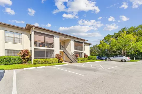 3380 Crystal Ct E #C, Palm Harbor, FL 34685