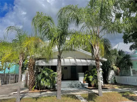 2808 N Mitchell Ave, Tampa, FL 33602